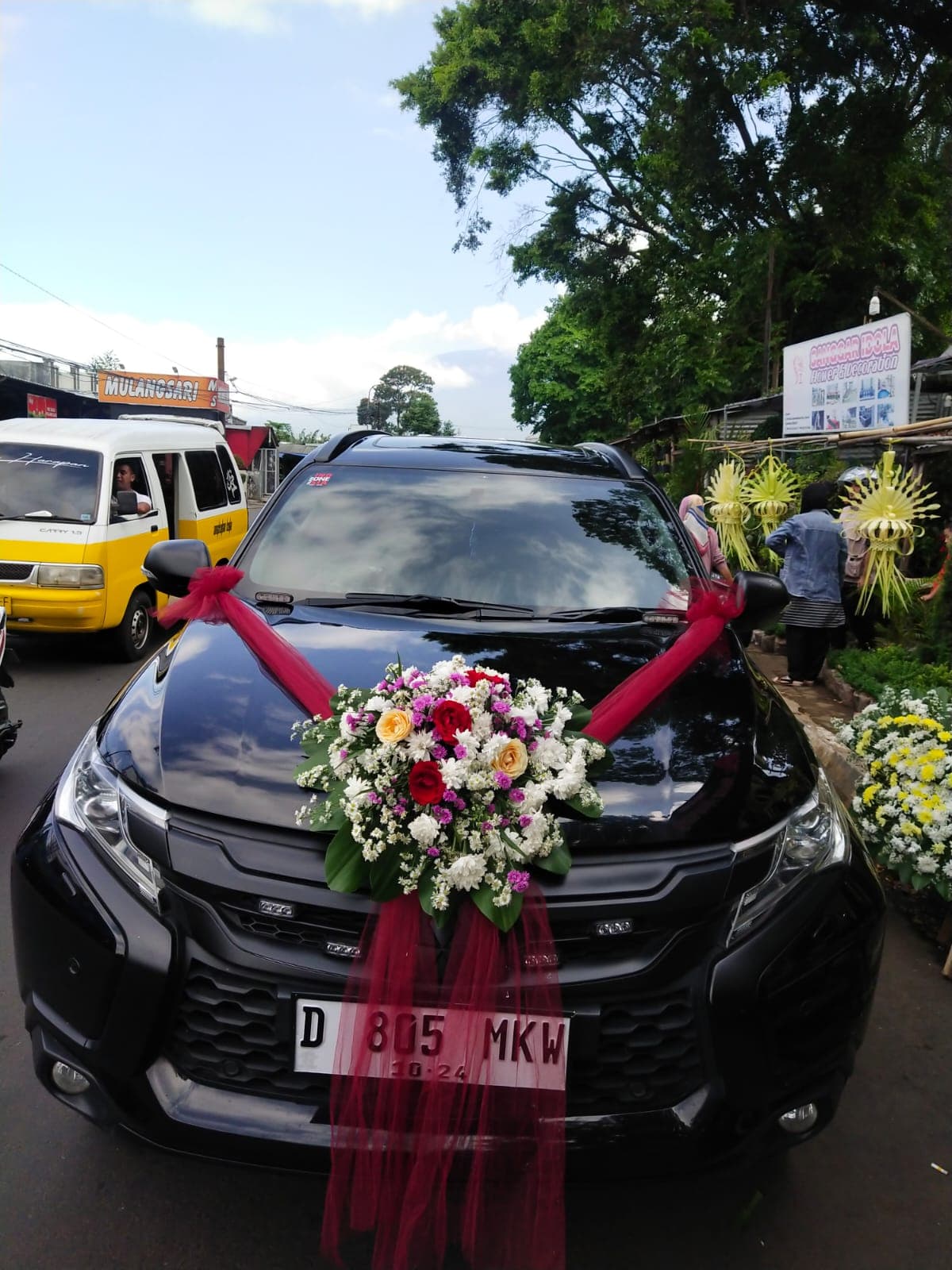 Bunga Mobil Model 12